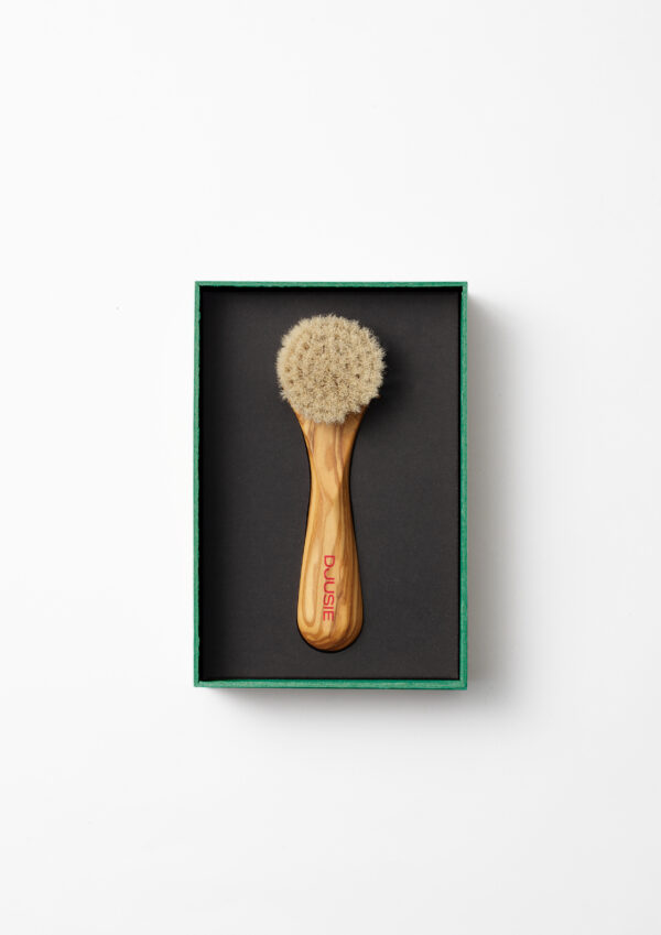 Djusie_Face_Brush_HR4 Djusie_Face_Brush_HR4