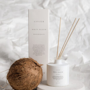 LAVLIER HUONETUOKSU WHITE BLOOM