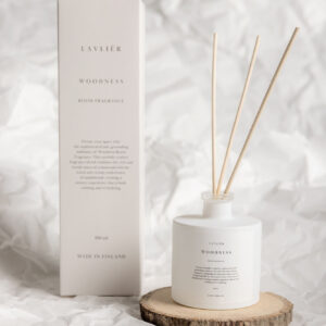 LAVLIER HUONETUOKSU WOODNESS