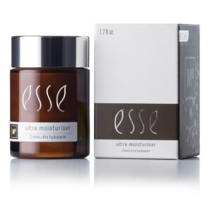ESSE ULTRA MOISTURISER -ERITTÄIN TÄYTELÄINEN KOSTEUSVOIDE 50ml